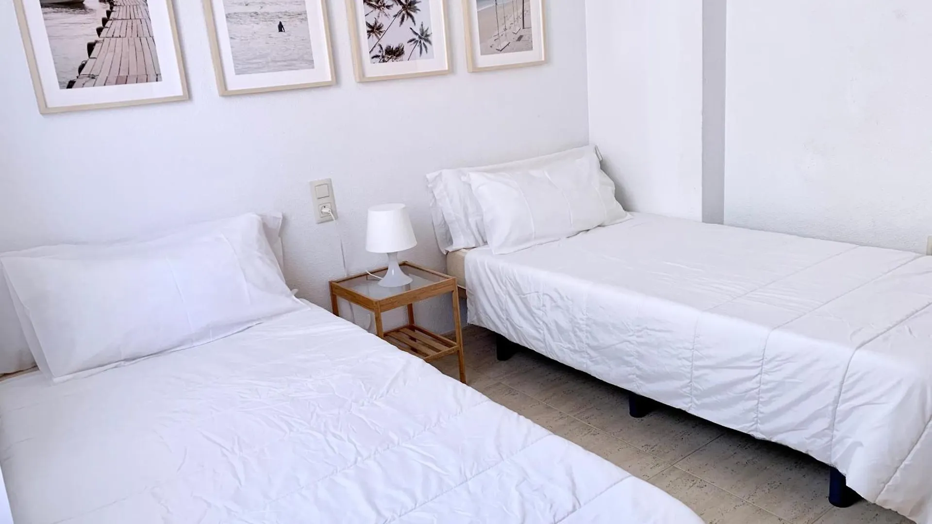 Apartment Panoramic Sea Views With Balcony, Air Conditioning And Parking