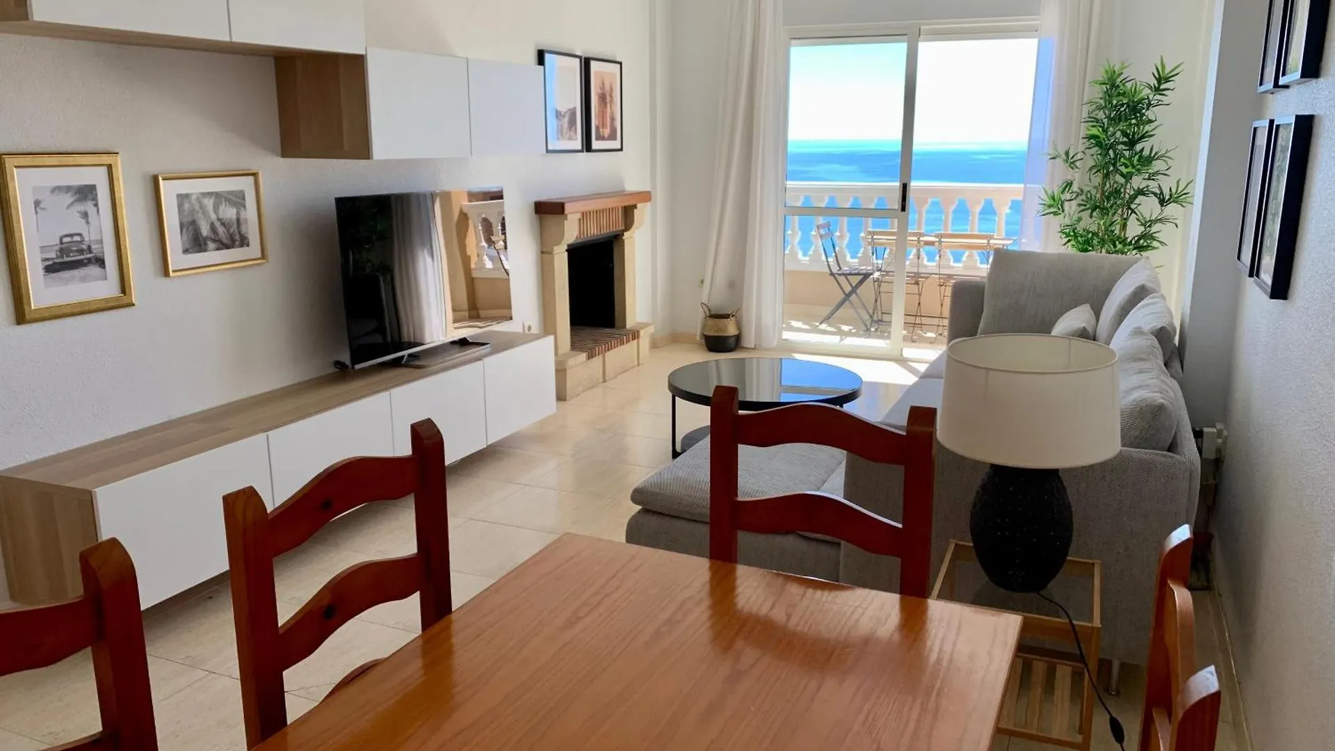 Panoramic Sea Views With Balcony, Air Conditioning And Parking 0*, Aguadulce (Almeria) Spain